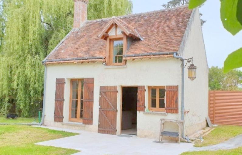La Petite Maison Dans La Foret Gy-en-Sologne Exterior photo